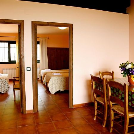 Las Casas De Agapito Poyales Del Hoyo Eksteriør bilde